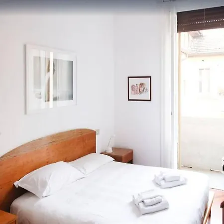 Apartment Rentopolis Foldi 6 Pza Cinque Giornate *