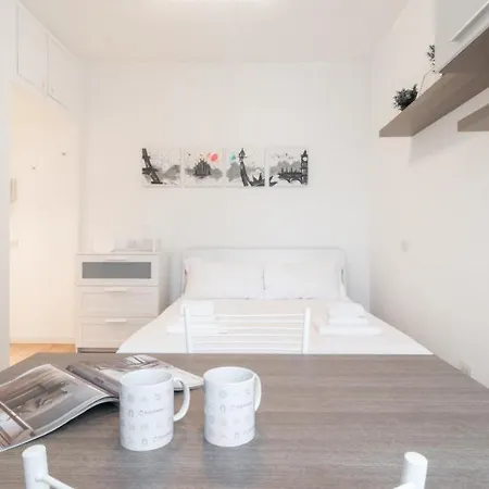 Italianway - Ampere 103 * Milan