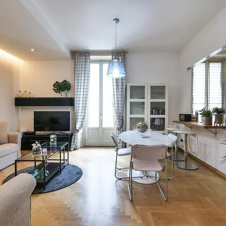 Cadorna Center Studio-by Flatscollection Apartment Milan