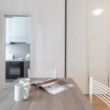 Italianway Easy - Ampere 103 * Milán