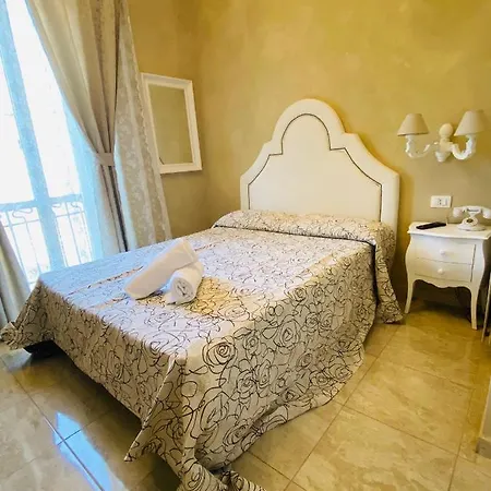 Boutique Calais Milano Hotel Milán