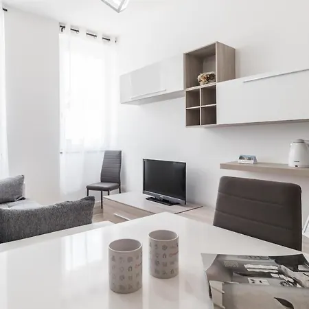 Appartamento Italianway Easy - Savona 146 Milano