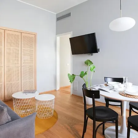 Apartamento Plum Guide - Colour Reversal *