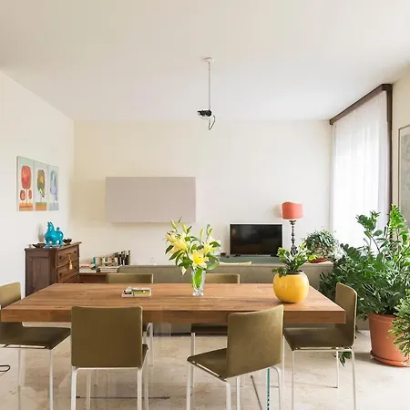 Plum Guide - Lago Di Tortona Appartement *