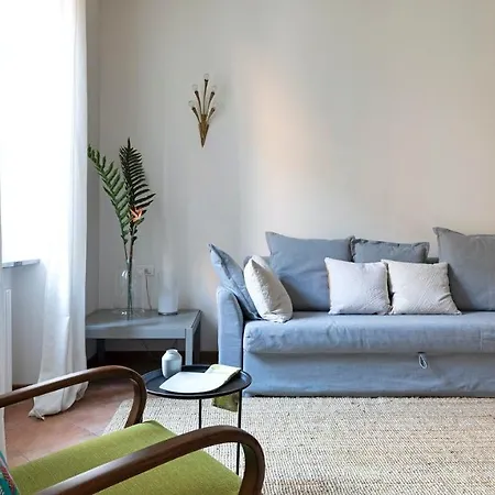Plum Guide - Pineapple & Lime Milaan