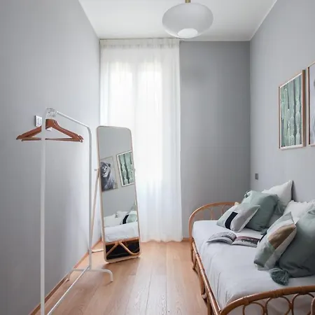 Apartamento Plum Guide - Colour Reversal Milán