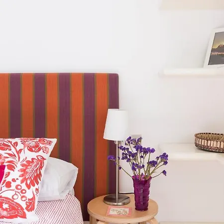 Plum Guide - Shearwater Apartment