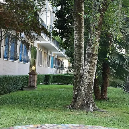Homeathotel - Pianella Appartement