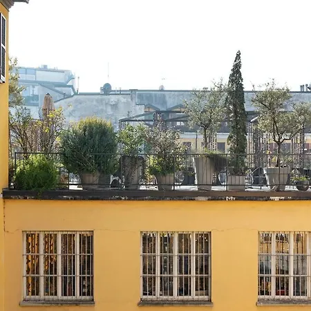 Plum Guide - Pineapple & Lime Apartment