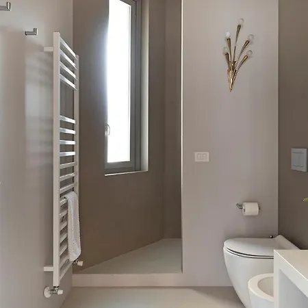 Plum Guide - Pineapple & Lime Appartement Milaan
