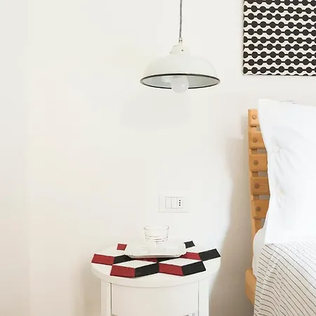 Apartment Plum Guide - Sunset Safari Mailand