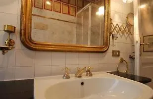 Hotel Serafino Dell'uomo 2028 Hld 37287 Milan