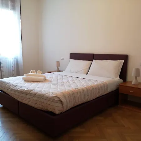 Pergolesi * Milan