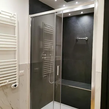 Apartment Pergolesi Milan
