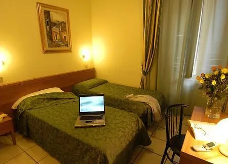 22 Marzo Hotel