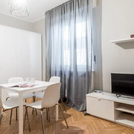 Italianway - Sacconi 2 * Milan