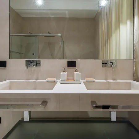 Vivilo With Private Pool-foresteria Apartamento Milão
