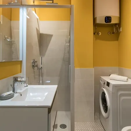 Italianway - Poma 7 * Milan