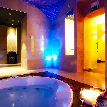 Hotel Style