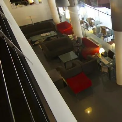 Hotel Urban Hive 4*