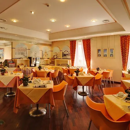 Heart Hotel