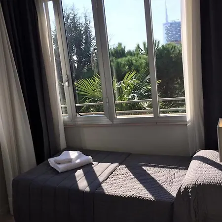 Hotell Zara 3*