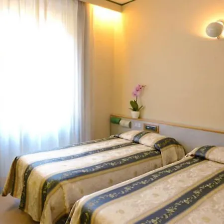 Sempione 3* Milan