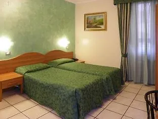 22 Marzo Hotel Milan