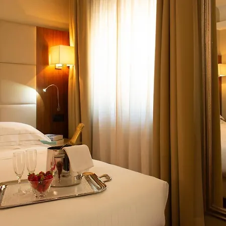 Fenice Hotel 3*