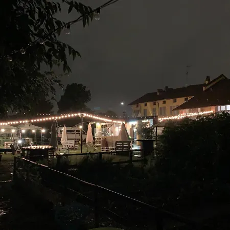 Cascina Bellaria Hostel *