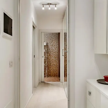 Rentopolis Broletto 39 公寓