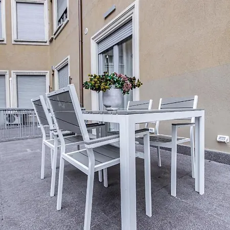 Duomo Terrace R&r