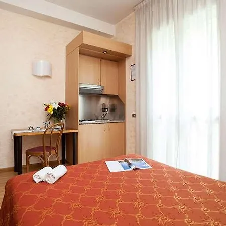 Ih Argonne Park 3*