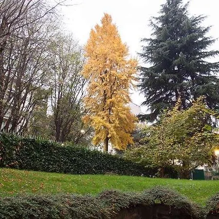 Ih Argonne Park Aparthotel