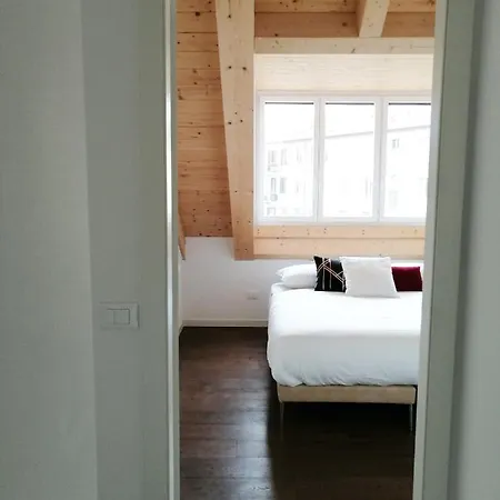 Joivy Boutique Farneti Milan