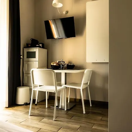 Apart-hotel Meneghino 4*