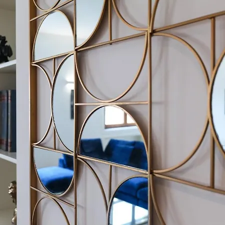 아파트 Contempora - Elegant Urban Retreat In The Heart Of - Brera *