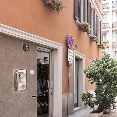 Frida - Art-deco Flat Near Duomo -wifi-downtown Milan