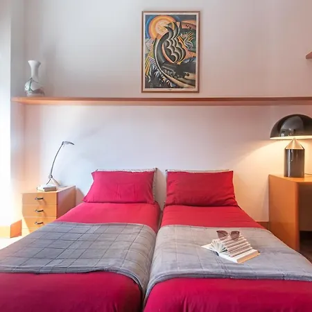 Apartment Frida - Art-deco Flat Near Duomo -wifi-downtown