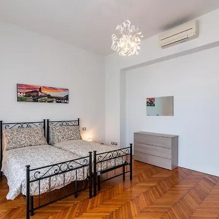 Vittoria 3 * Milan