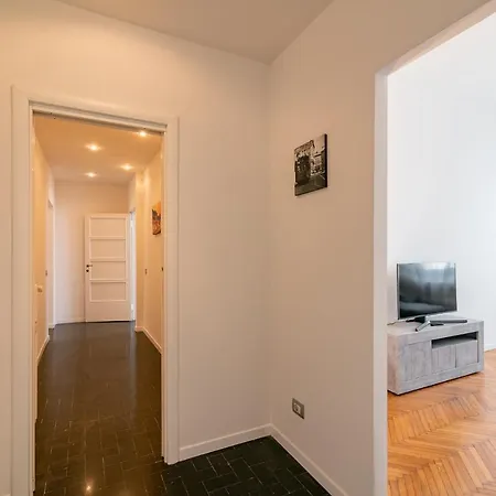 Vittoria 3 * Milán