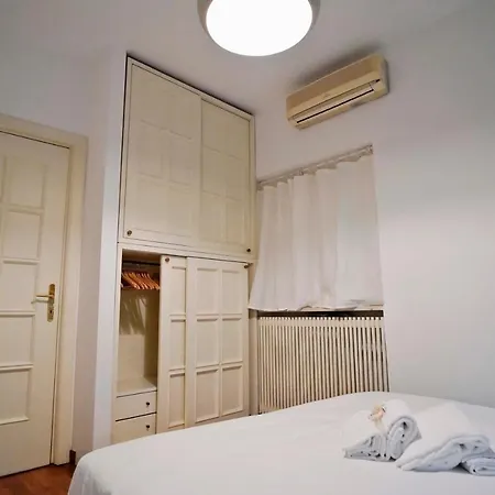 Orea Spiti - A Cozy Place In Moscova District Milan