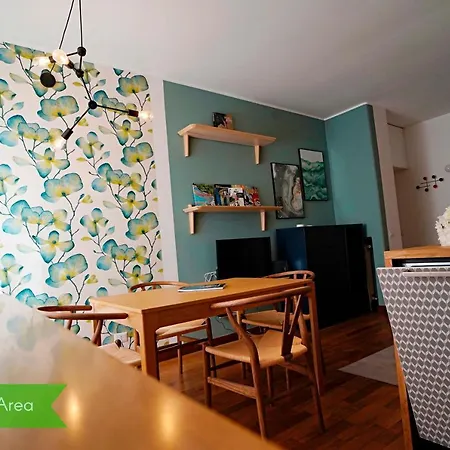 Orea Spiti - A Cozy Place In Moscova District Appartamento