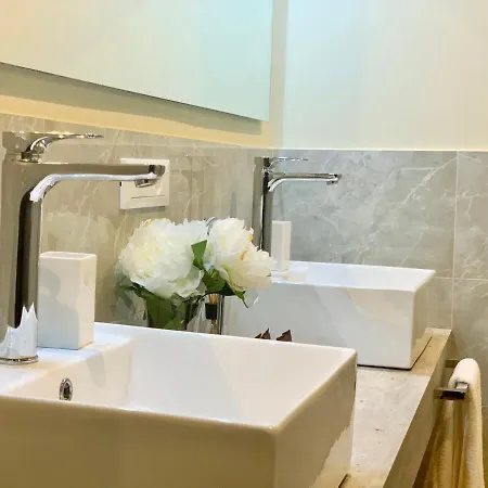 Intomilan Galleria Duomo I Boutique & Design アパートホテル