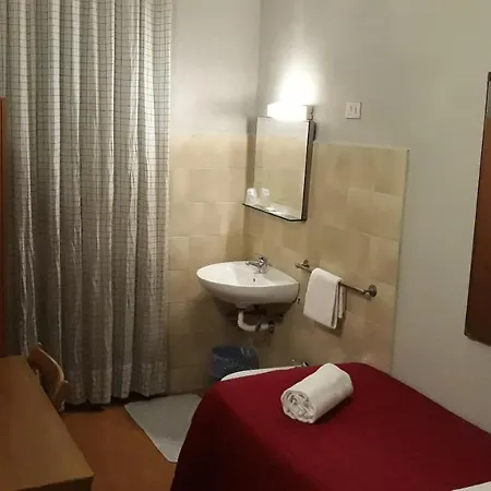 Hotell Tirreno *