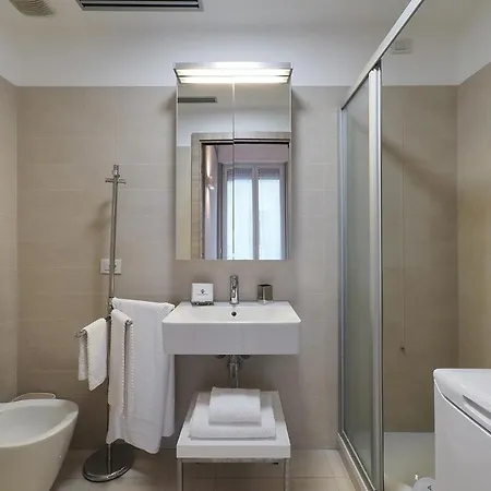 Contempora - Cavallotti 13 - B52 * 밀라노