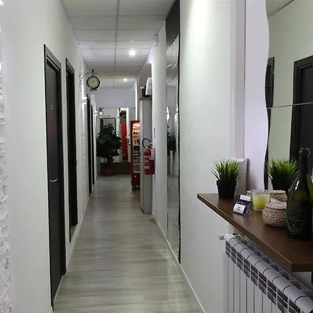 Minas Pensión 3*