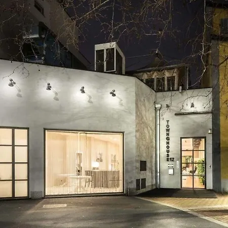 酒店 Townhouse 12
