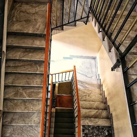 فندق مبيت وإفطار Laura's