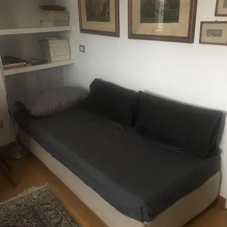 Bed & Breakfast Lorena Milan